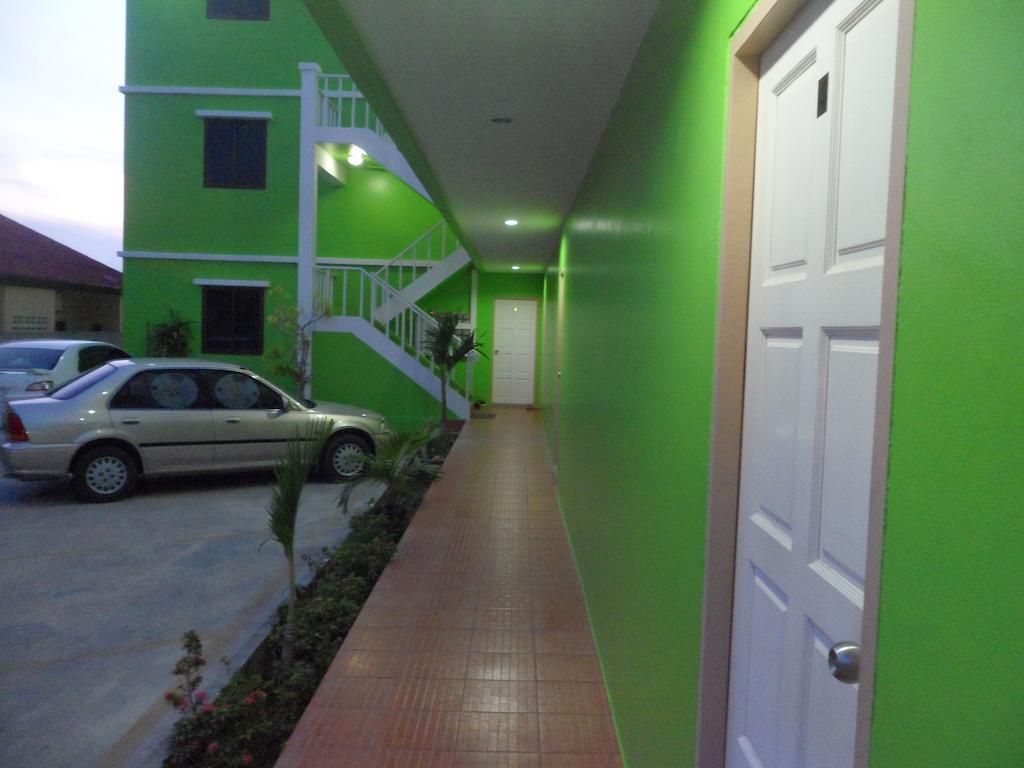 Pranee Mansion Airport Apartment Ban Bo Han Exterior photo